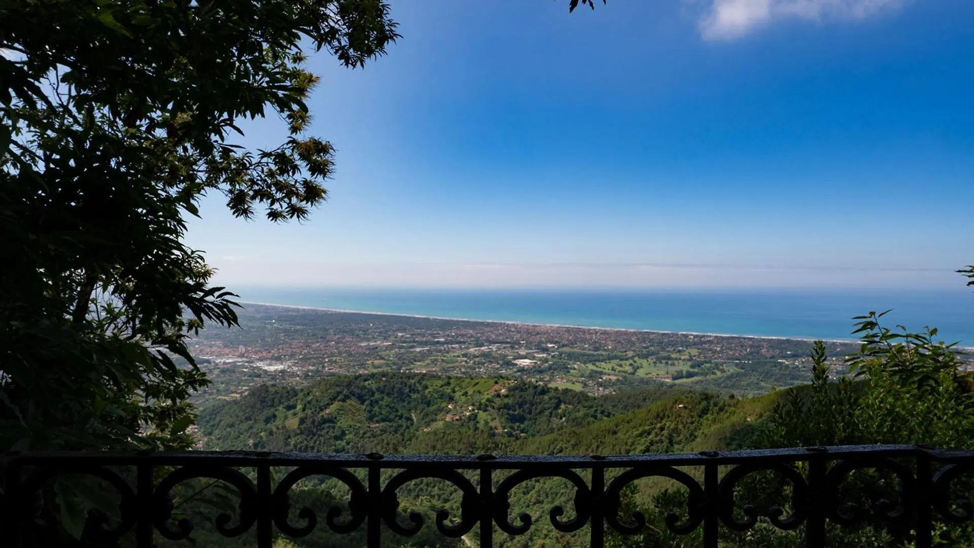La Casa Sul Forte Seravezza Italy